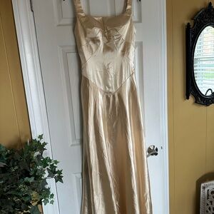 Elegant Gold Evening Gown